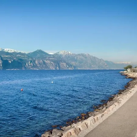 Casa Rosa-con Vista Lago Feriehus Brenzone sul Garda